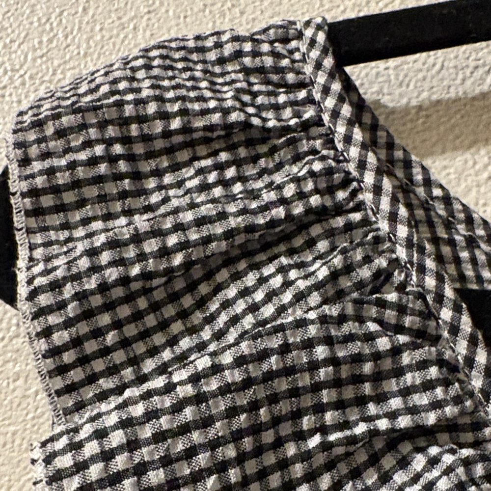 Gingham Ruffle Tie-Front Sleeveless Top - Black & White size small - Picture 5 of 9